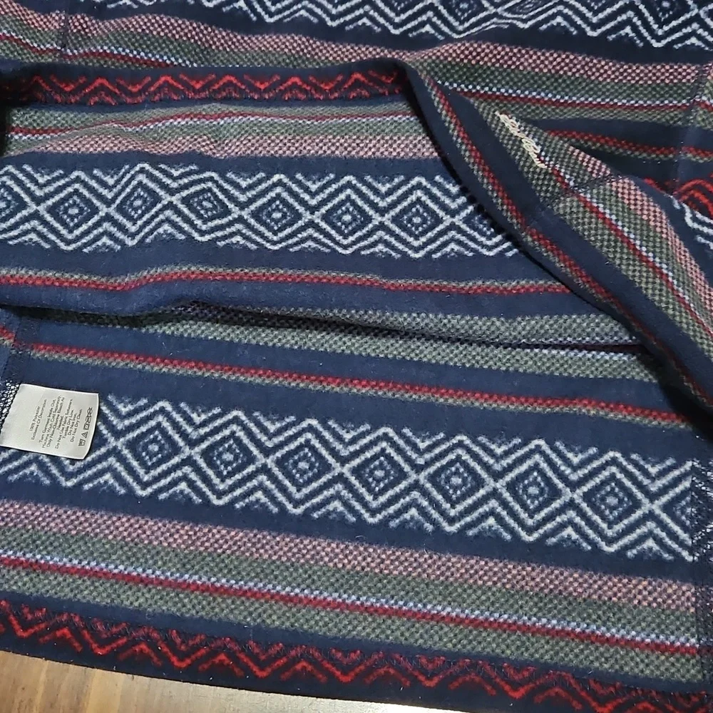 Eddie Bauer Striped Fleece - Picture 8 of 9